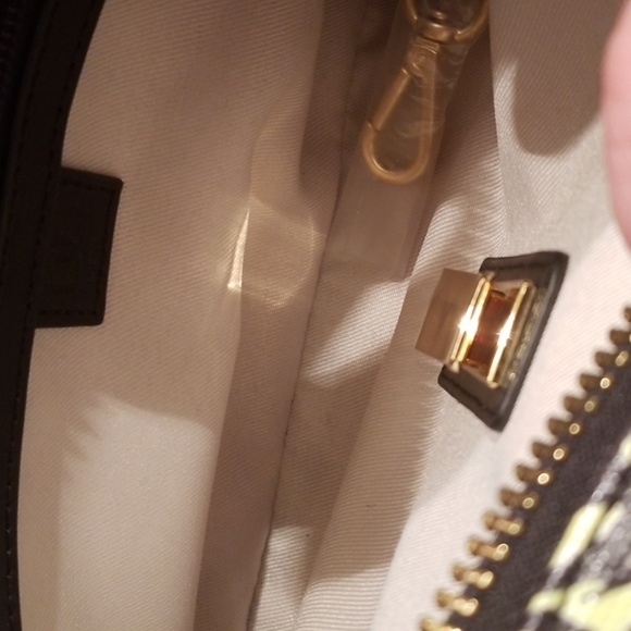 DENA Handbag - Picture 5 of 6